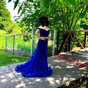 2 Piece Prom dress.  Has beaded train, and lace up back Cobalt Blue